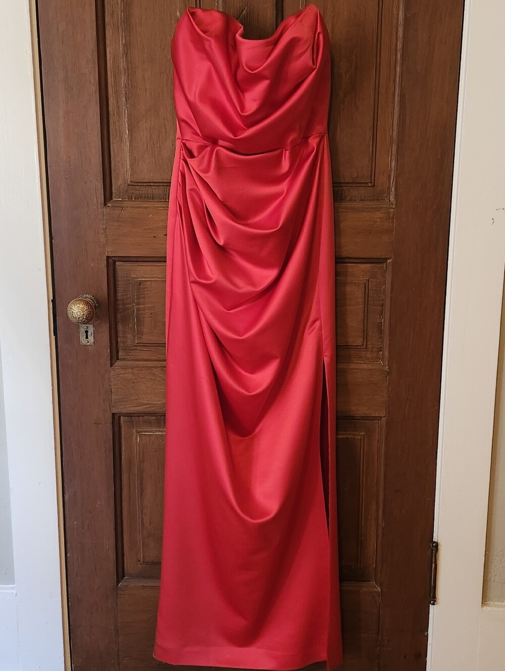 HOUSE OF CB Adrienne Satin Strapless Gown, Scarlet Red, Size M w/ Plus Cups
